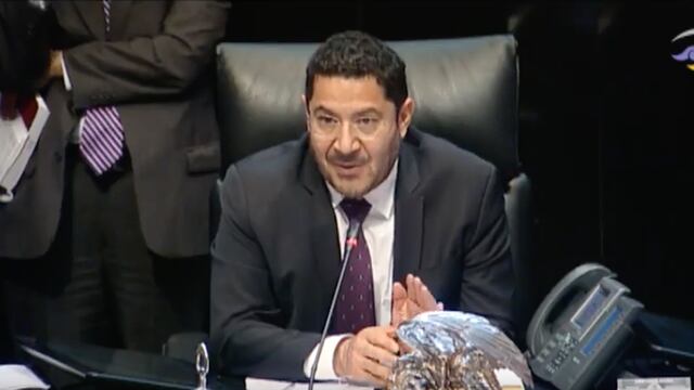 Senador Martí Batres