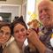 Bruce Willis reaparece en emotiva foto junto a Demi Moore e hijas por Navidad