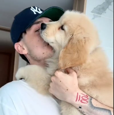 Peso Pluma le dio un bellísimo regalo a su novia Hanna Howell