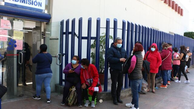 Personas con cubrebocas en la CDMX