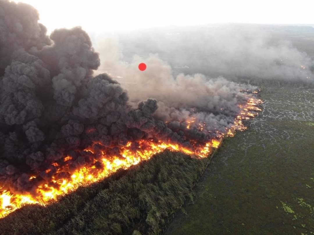Explosión en ducto de PEMEX en Huimanguillo