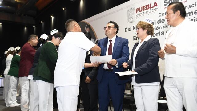 Gobierno de Alejandro Armenta reconoce a enfermeros de Puebla