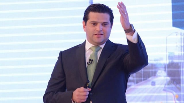 Paco Cienfuegos reta a Samuel García tras rechazar transferencias al extranjero