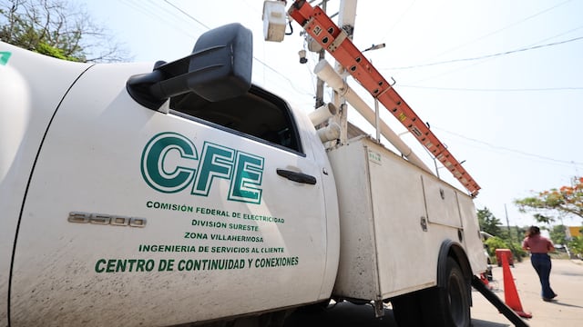 Tabasco refuerza atención a apagones con brigadas de CFE y nuevas subestaciones.