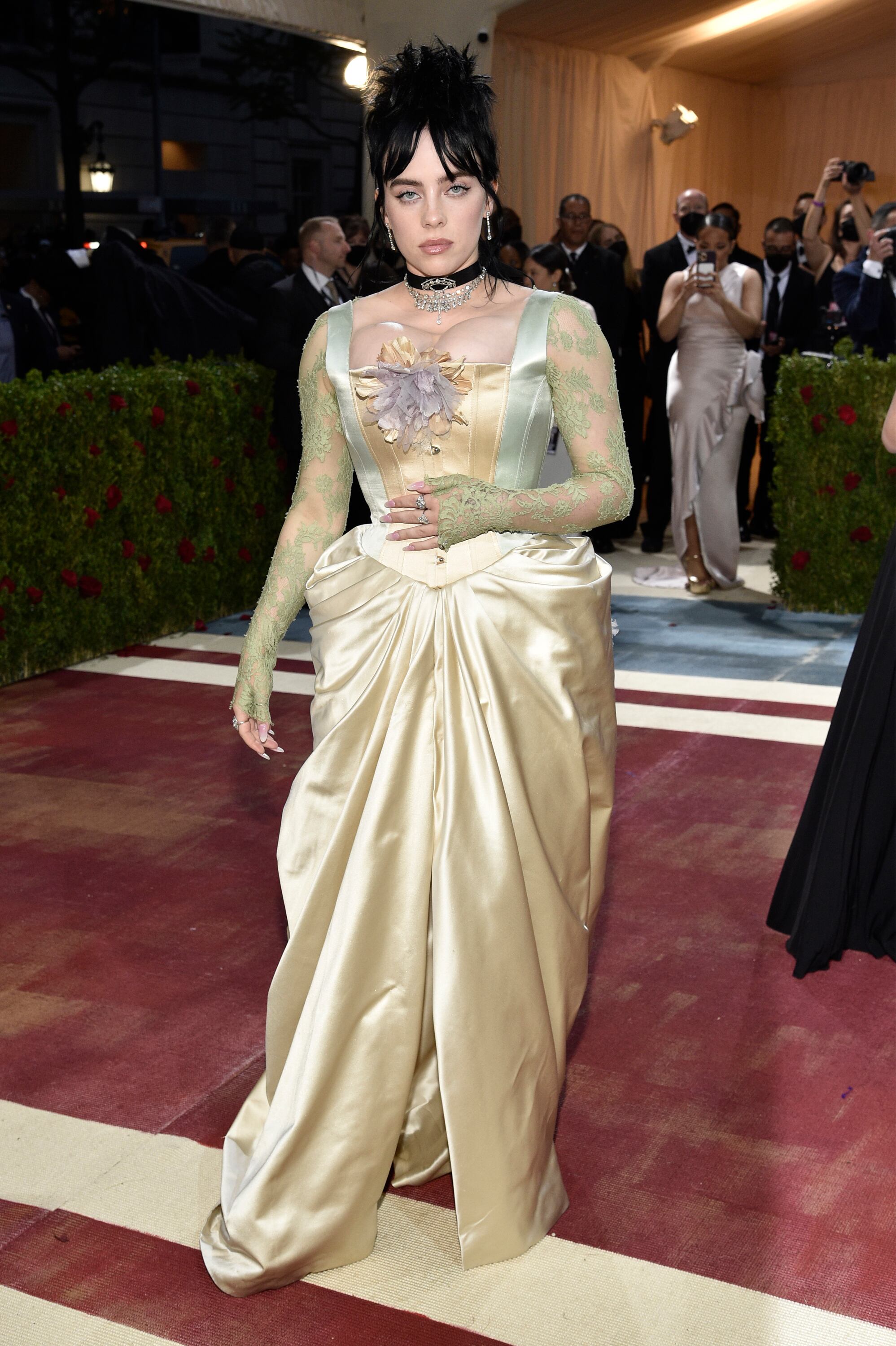 MET Gala 2022: 10 famosos que sí cumplieron con el theme “Gilded Glamour”