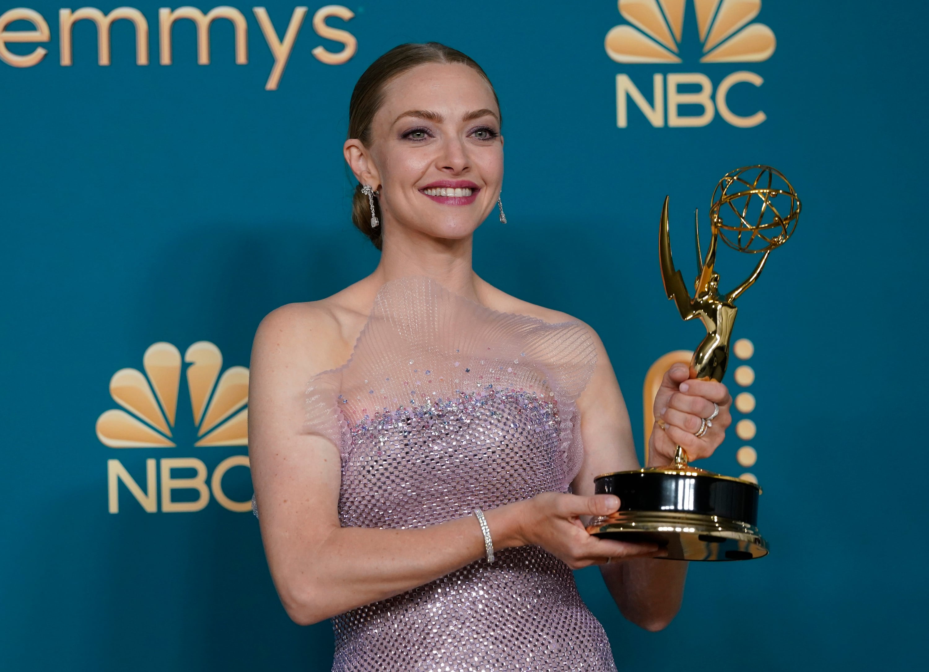 Amanda Seyfried en los Premios Emmy 2022