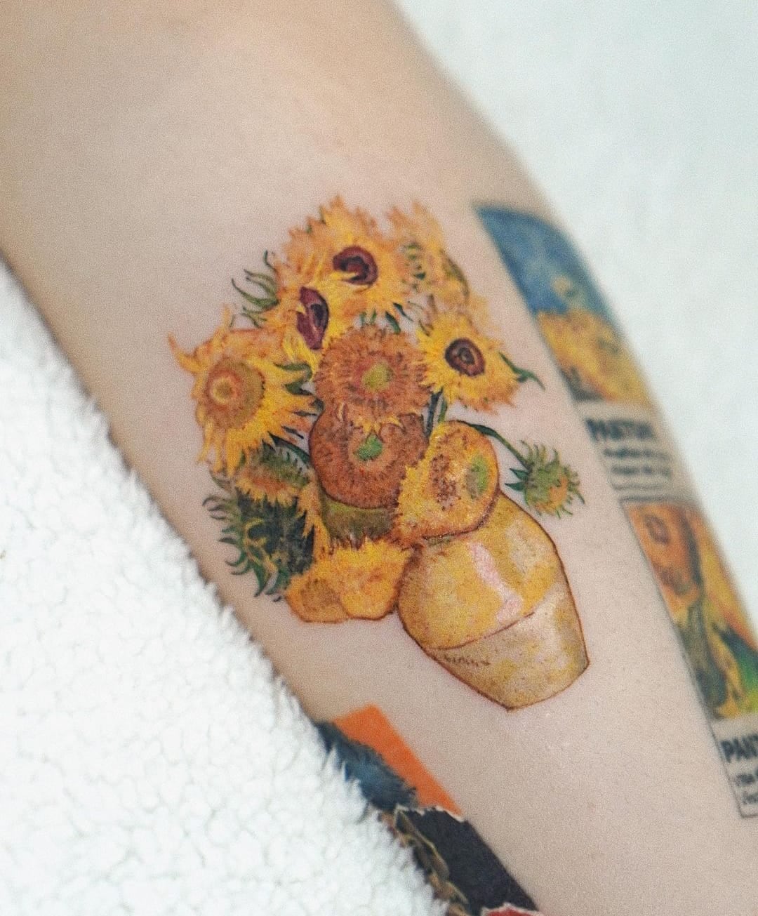 Tatuadora surcoreana asombra con técnica de acuarela