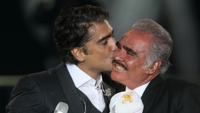 Alejandro y Vicente Fernández