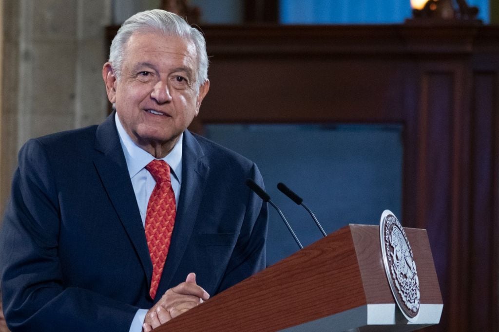 AMLO informa contagio de su hijo