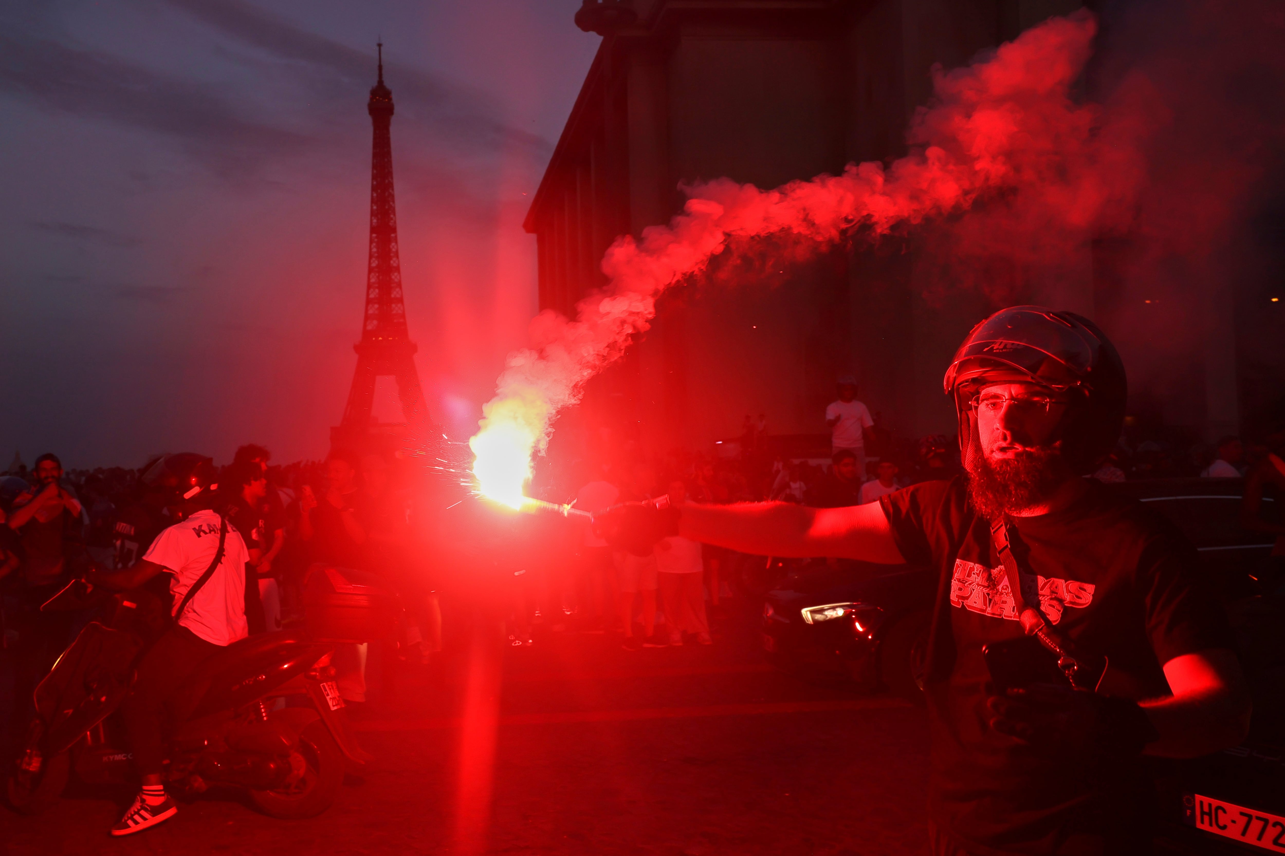 Disturbios tras la victoria del PSG en la Champions