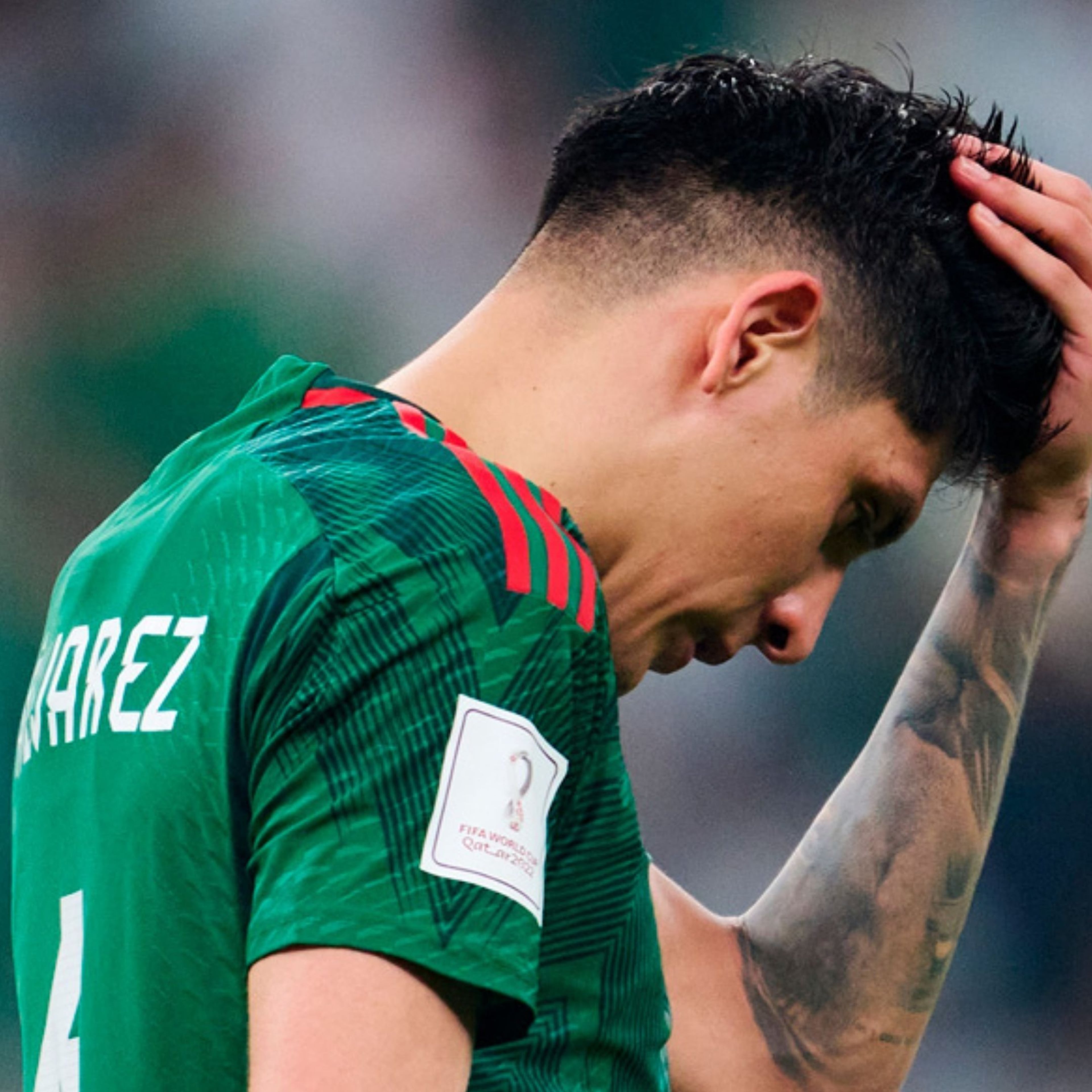 Edson Álvarez reaparece con Fenerbahce y es abucheado por la afición