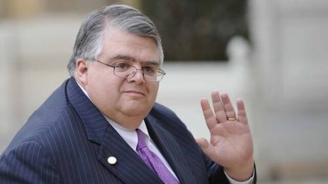 Agustín Carstens... abandonando el barco