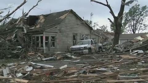 Desastre Natural: Tornados atacan a Texas y Arkansas