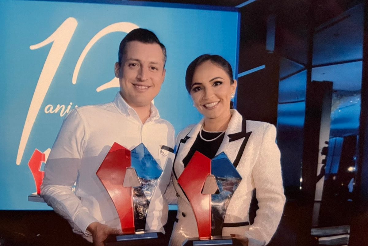 Luis Donaldo Colosio y Biby Rabelo de la Torre, galardonados con el Premio a las Mejores Prácticas de Gobiernos Locales