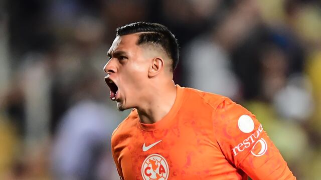 Luis Ángel Malagón con América.