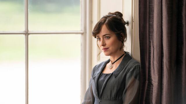 DAKOTA JOHNSON as ANNE ELLIOT in PERSUASION.