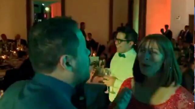 La diputada fue captada bailando en una boda