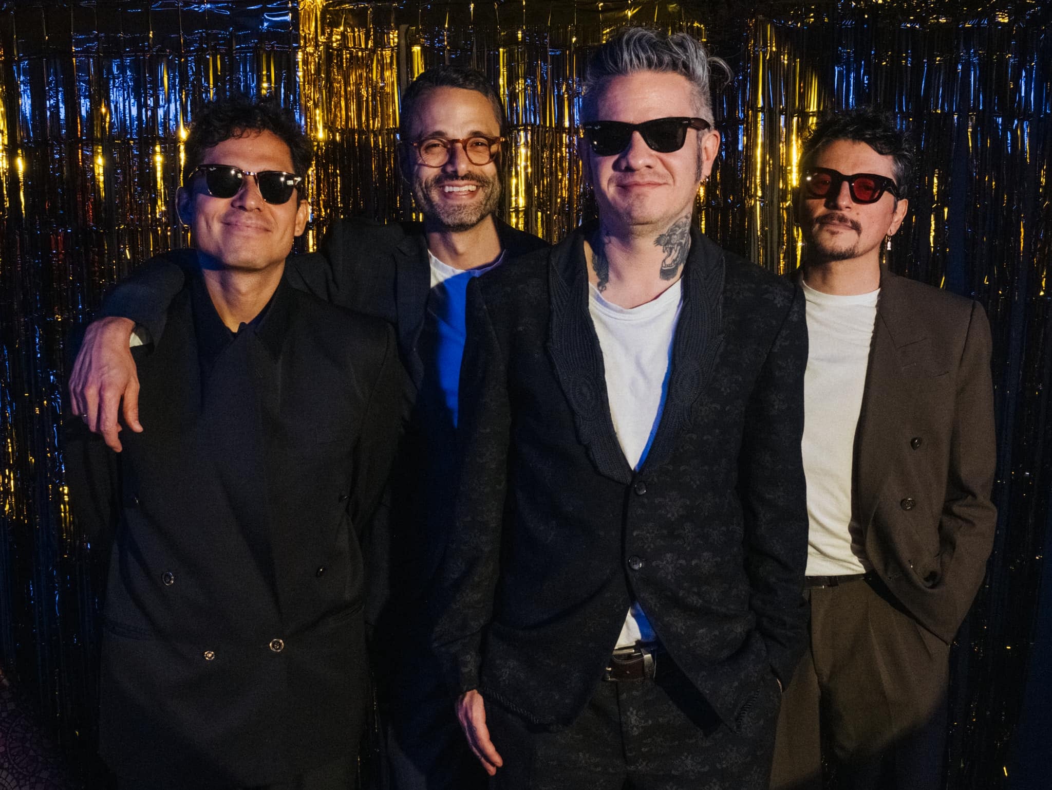 Diamante Eléctrico, banda