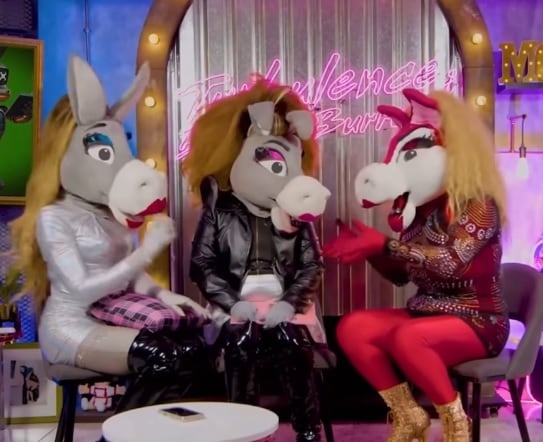 Mamá Melanito, la Burrita Burrona y Loberrima.