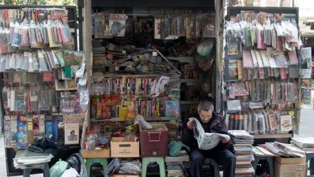 Puesto de periódicos y revistas en la Ciudad de México.