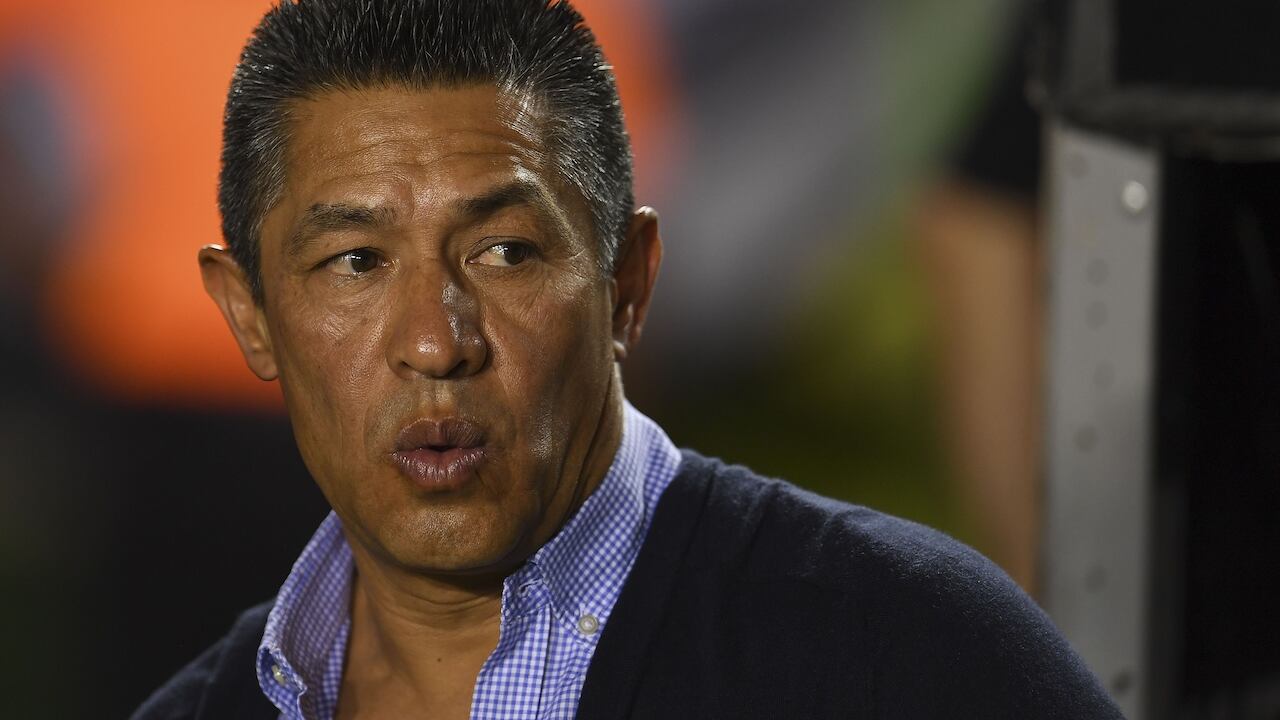 Ignacio Ambriz afirma que Chivas dejó de ser un equipo grande (VIDEO)