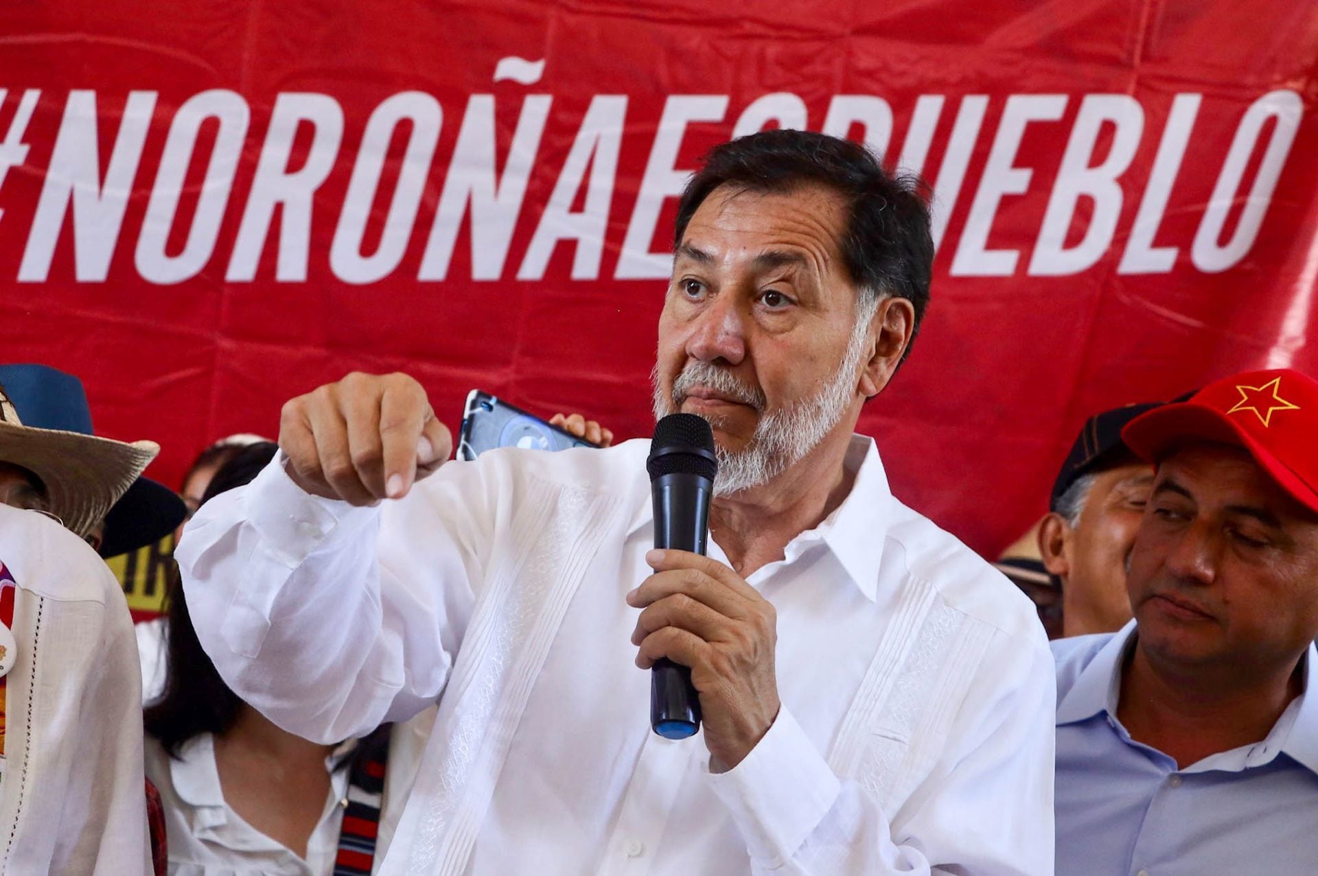 Gerardo Fernández Noroña, aspirante a la candidatura por Morena
