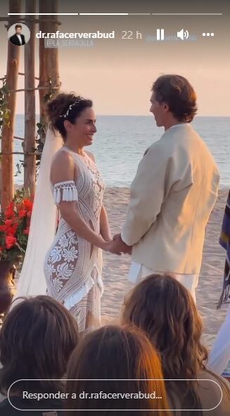 Ana Serradilla y Raúl Martínez Ostos en su boda.