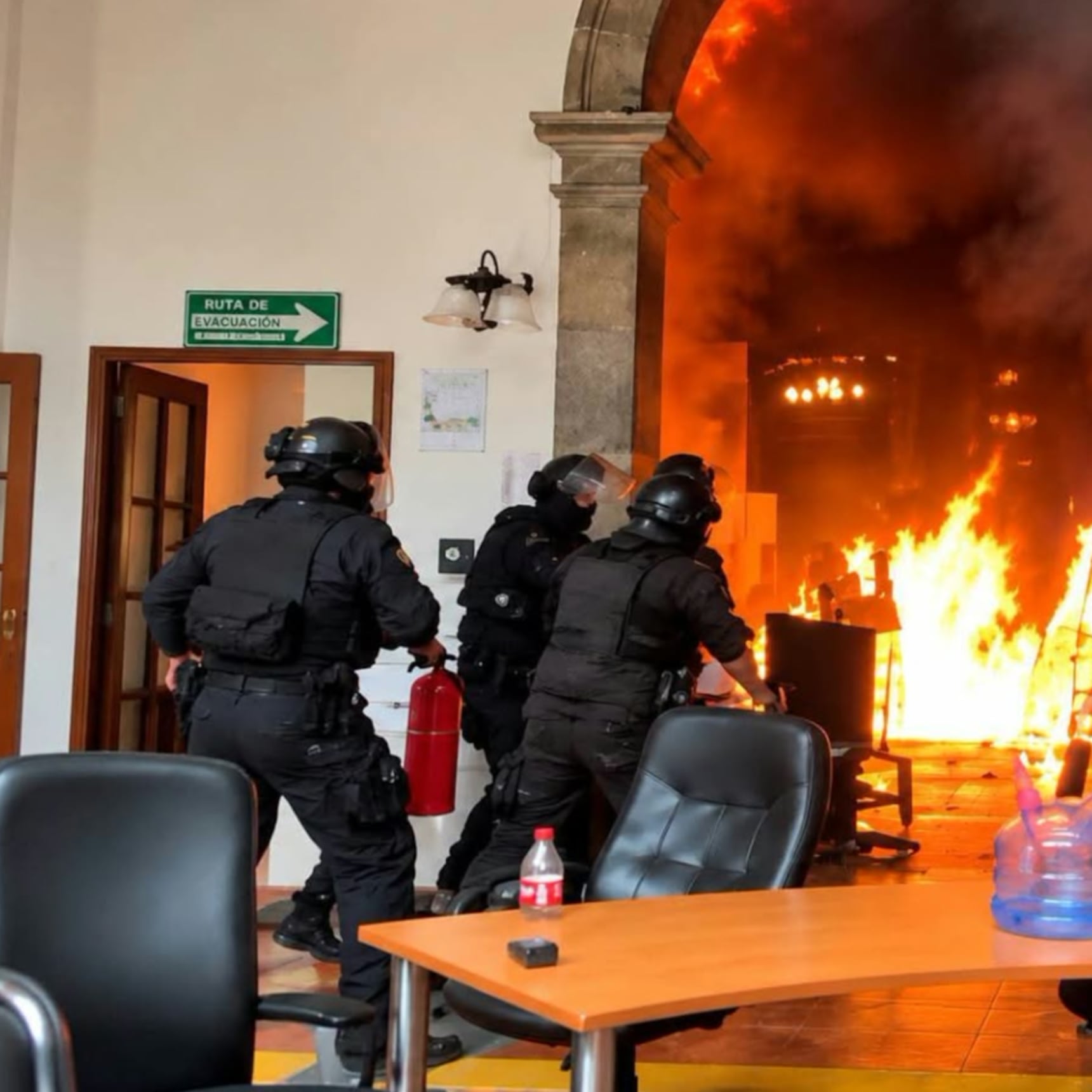 El agua sucia no justifica incendiar Jalisco: ¡La sociedad debe unirse para defender la paz!