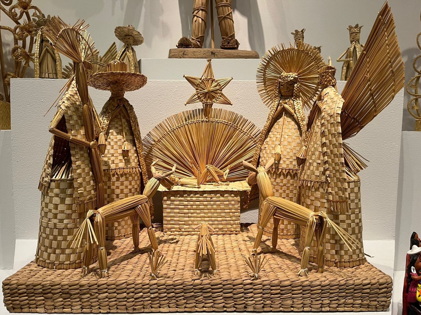 Exposición Nacimientos, Arte y Tradición 2024 en el Palacio de Cultura Citibanamex - Palacio de Iturbide en CDMX