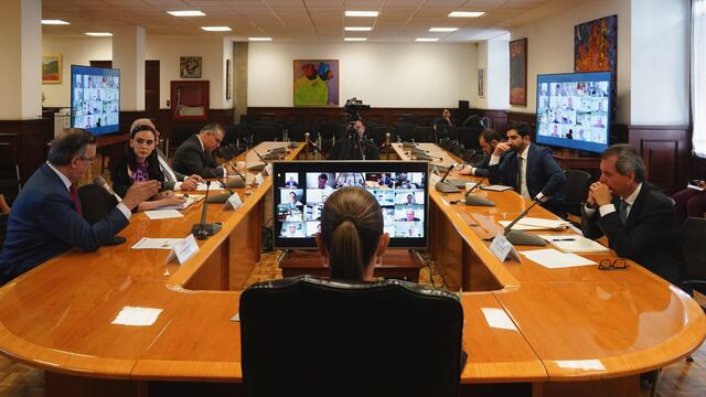 Claudia Sheinbaum se reunió con empresarios del acero por aranceles de Donald Trump