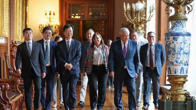AMLO recibe en Palacio Nacional al presidente de Samsung, Sungan Choi: “Es probable que continuemos trabajando juntos”