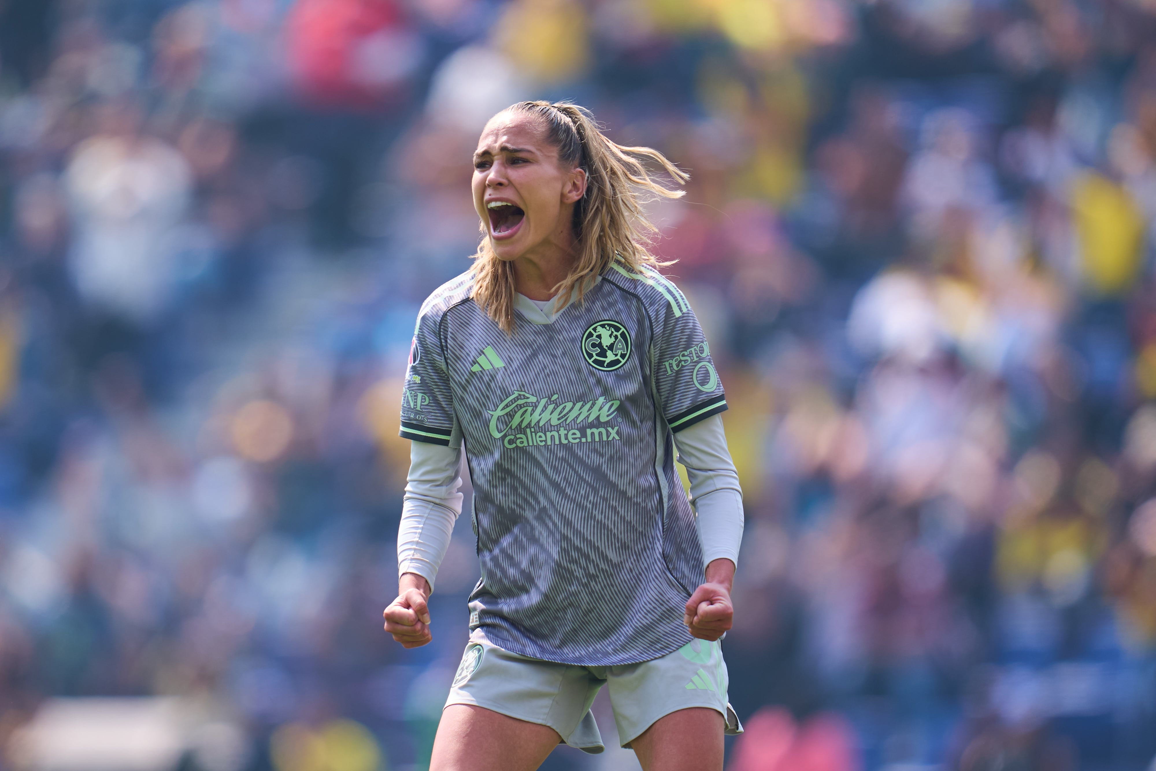 during the 6th round match between America and Pumas UNAM as part of the Liga BBVA MX Femenil, Torneo Clausura 2026 at Ciudad de los Deportes Stadium, on February 01, 2026 in Mexico City, Mexico.