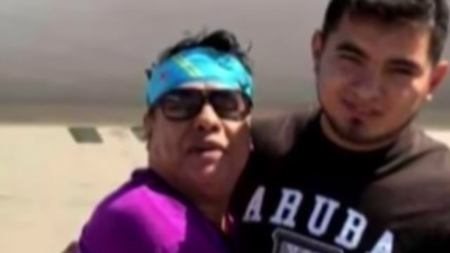 Juan Gabriel e Isaac Efrain Martínez Saucedo