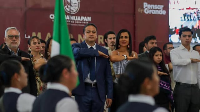 Alcalde de Chignahuapan niega tener una Cybertruck pero revela que siempre viaja con chofer