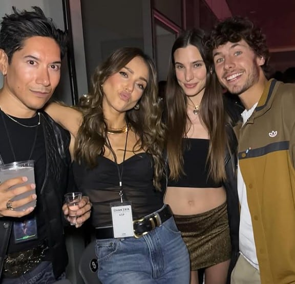 Macarena Achaga y Shakira