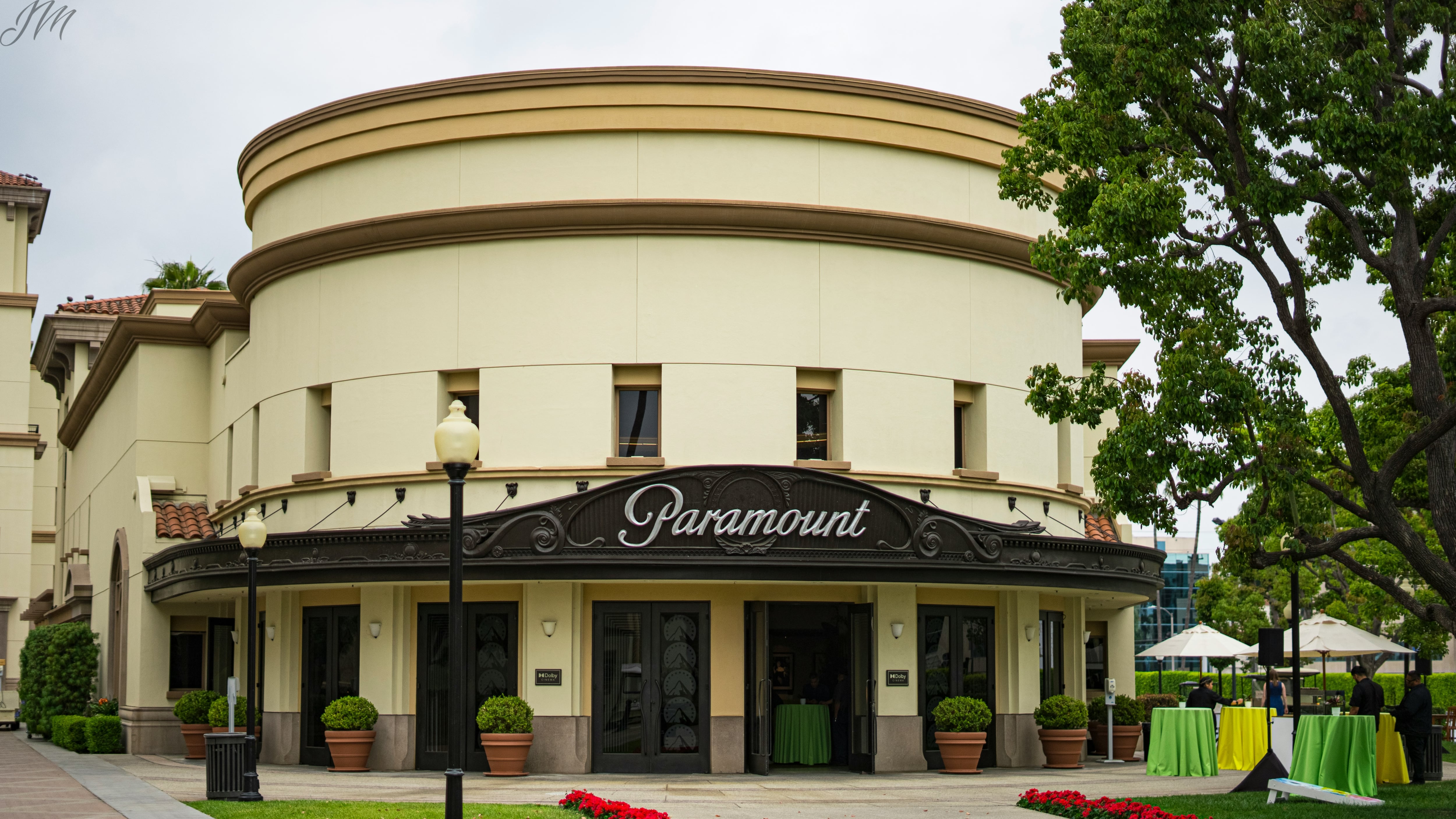 Paramount pide a un juez programar su juicio antimonopolio para noviembre