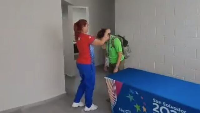 Laina Pérez terminó regresándole su medalla a Alejandra Cervantes, que ganó en los Juegos Centroamericanos