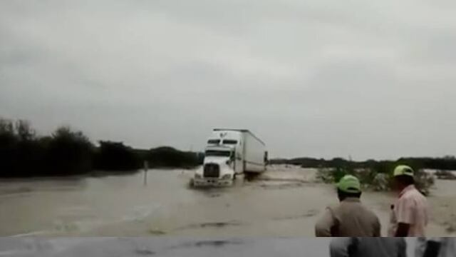 El cauce del río Guayalejo creció por el paso de la tormenta tropical "Patricia"
