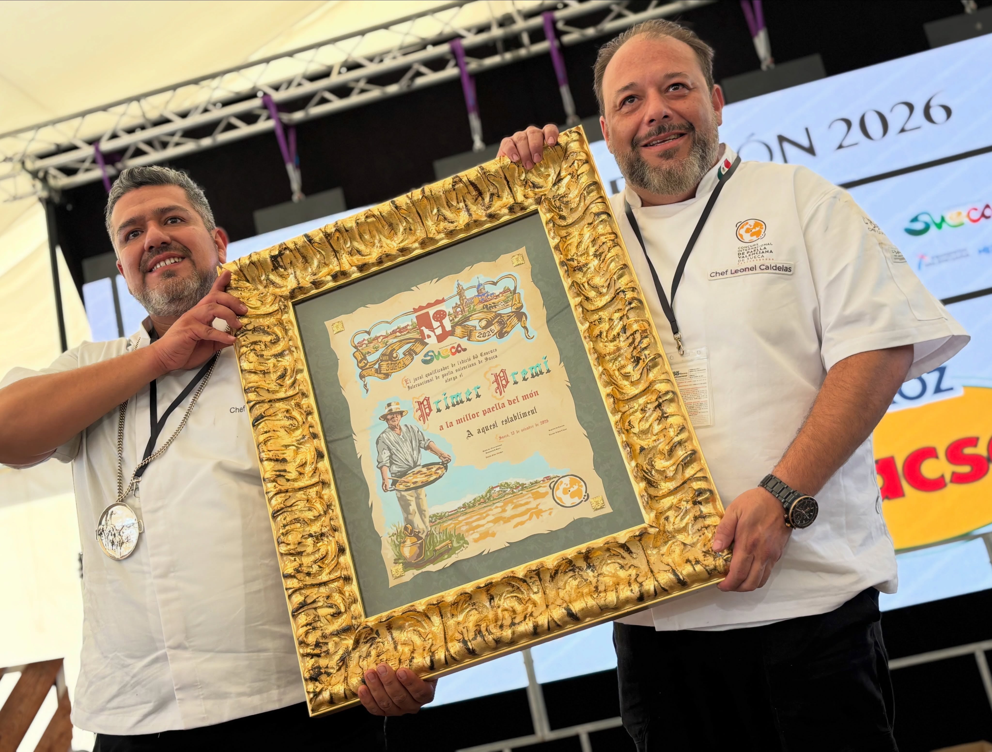 Restaurante mexicano Burguettos gana concurso de la mejor paella valenciana en Sueca.