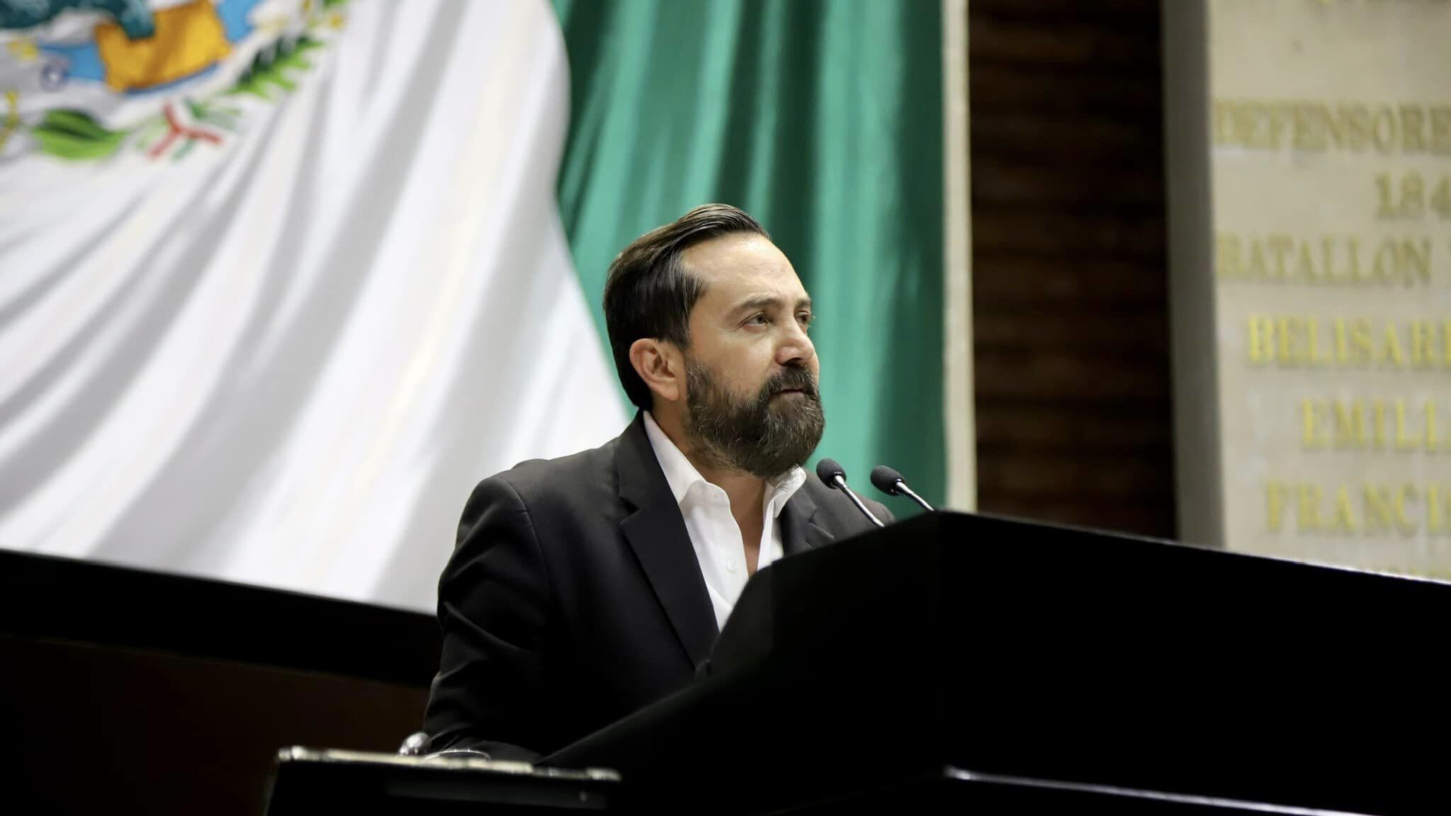 Arturo Ávila, el verdugo de la oposición