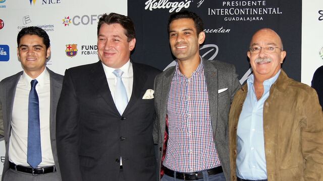 Mauricio Heredia (primero de izq. a derecha) es el encargado de dirigir la fundación de Márquez