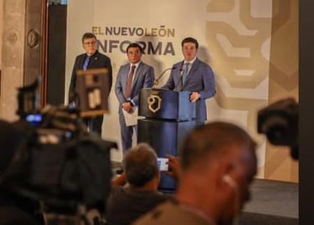 Samuel García presenta  Agencia de Calidad del Aire