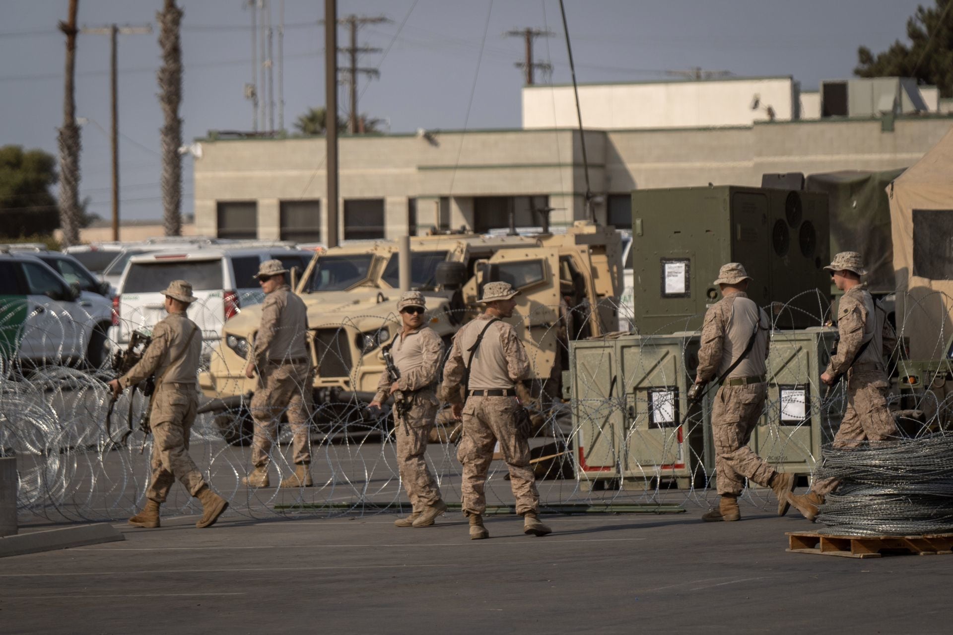 Cientos de militares