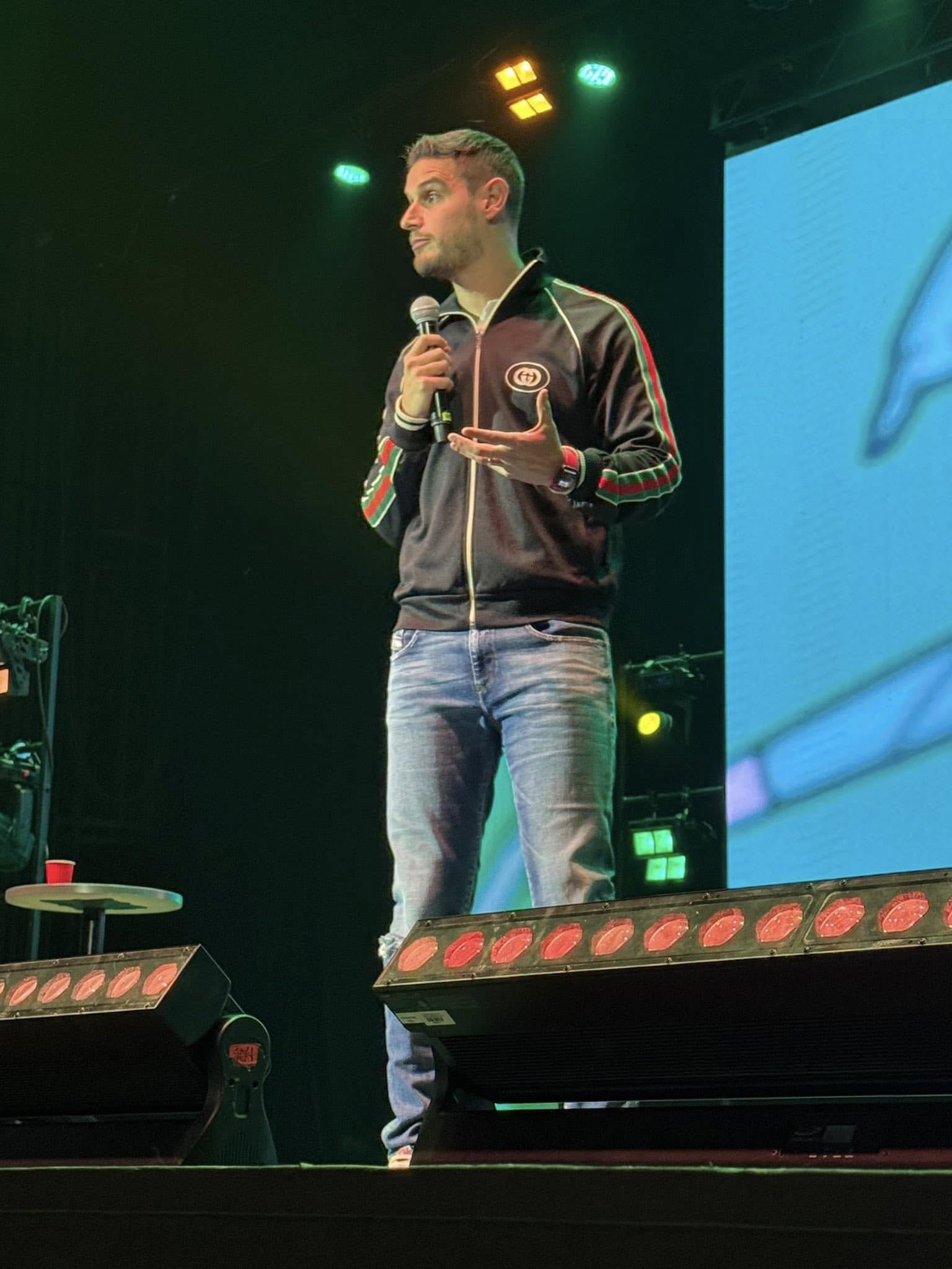 Adrián Marcelo, youtuber.