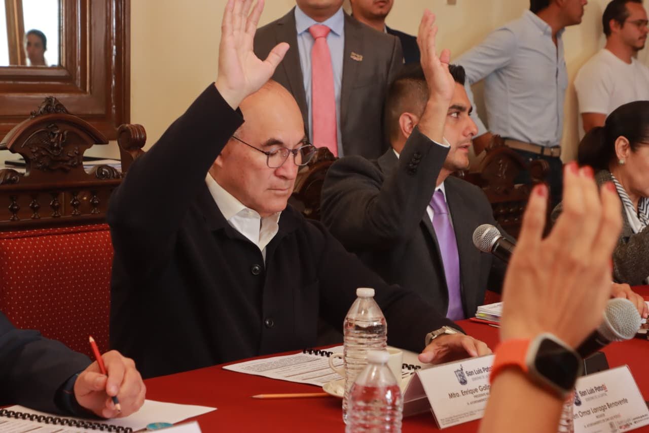 Sal Luis Potosí dona terreno para construir viviendas del Infonavit