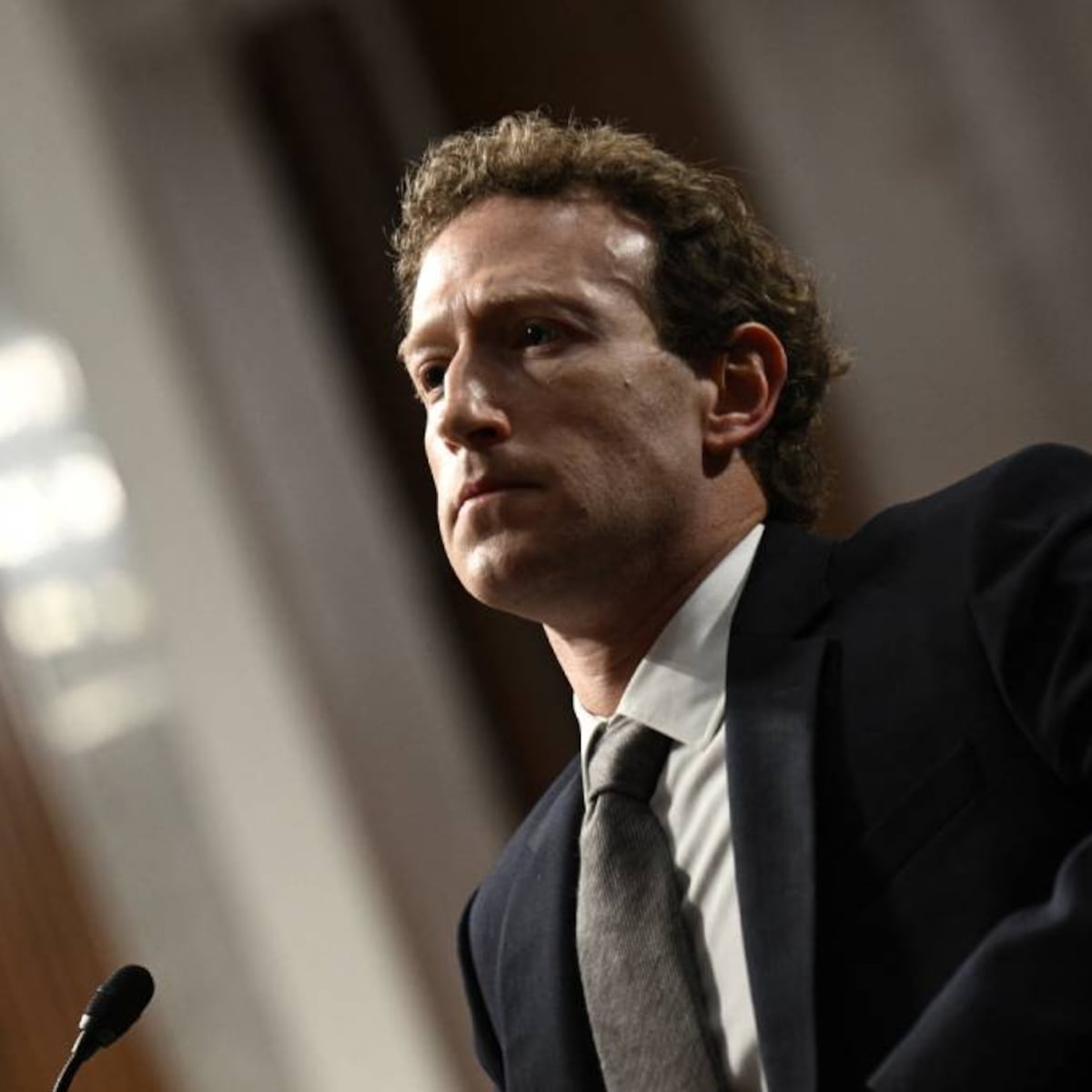 Meta anuncia despidos masivos en medio de demandas y su apuesta por la IA