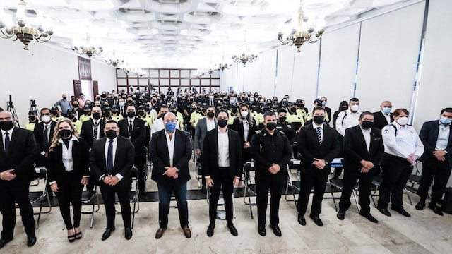 Enrique Alfaro, gobernador de Jalisco, informa del segundo aumento salarial