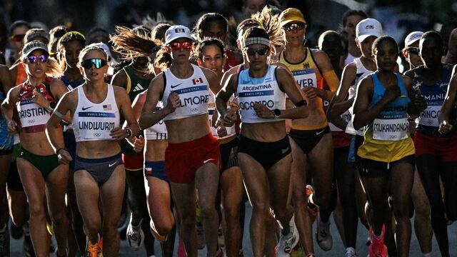 Citlali Cristian Moscote en el maratón femenil de París 2024