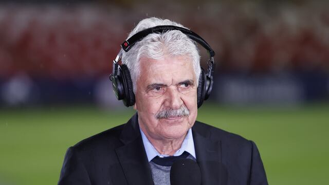 Ponen en su lugar al Tuca Ferretti: Desde Pumas se pronuncian por sus fuertes críticas a Rodrigo Parra.