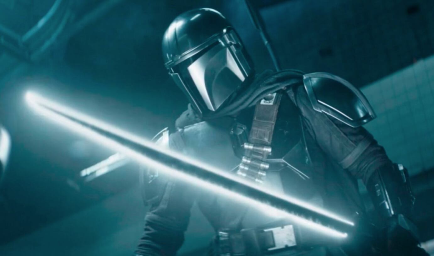 El Mandaloriano con el Darksaber